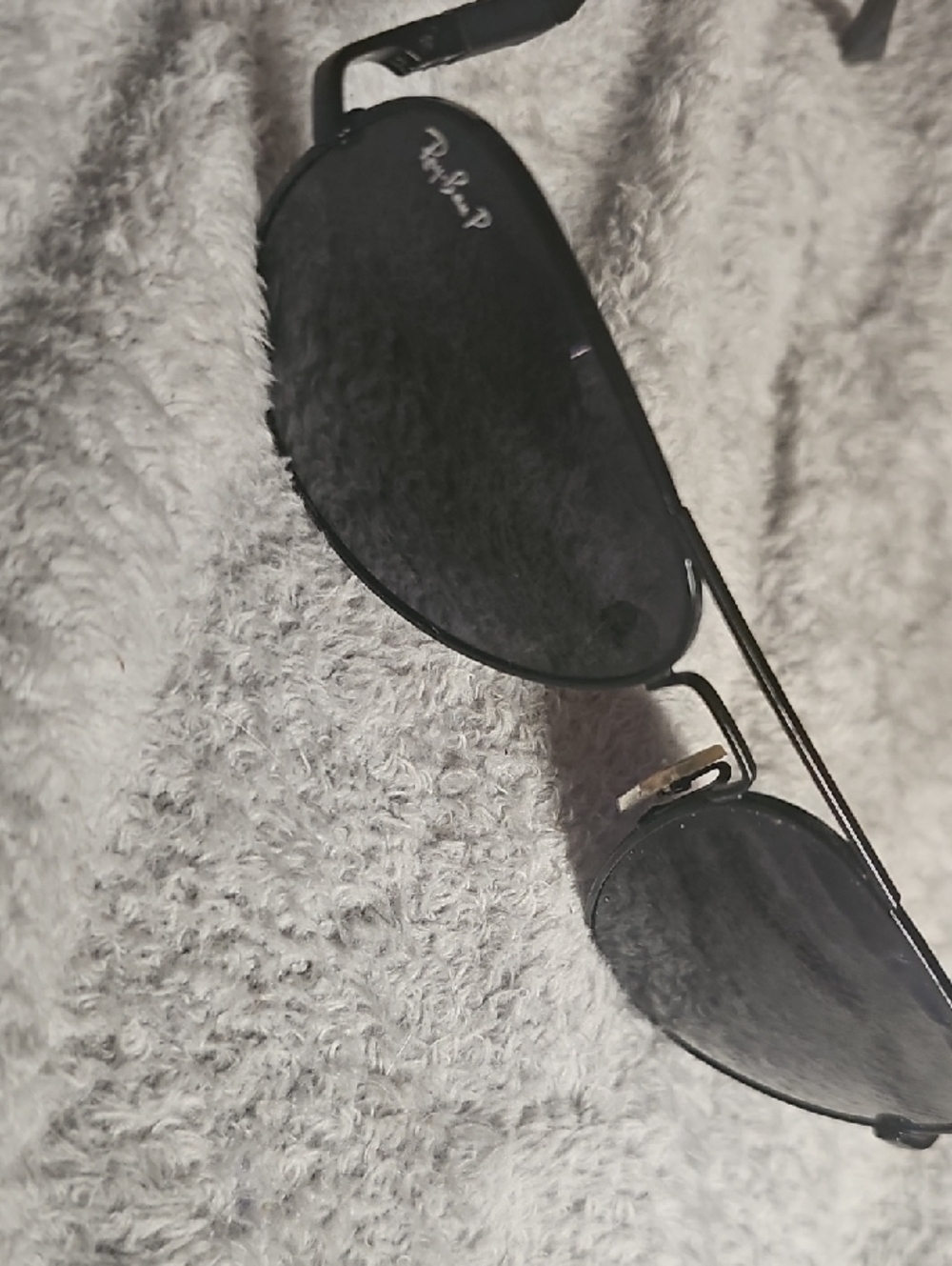 Ray-Ban Black Aviator Sunglasses